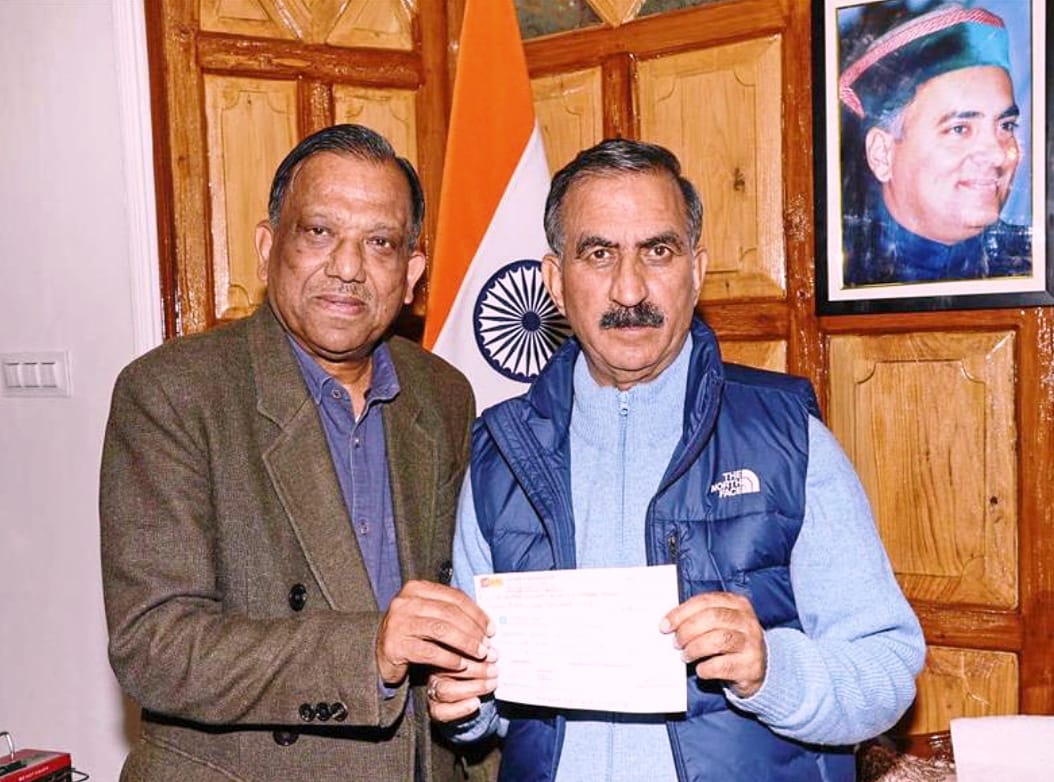 राकेश शर्मा ने आपदा राहत कोष में सीएम सुखविंदर सिंह सुक्खू को भेंट किया एक लाख 82 हजा
