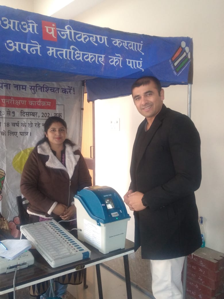 डेमोनस्ट्रेशन वैन के माध्यम से ऊना विस के लोगों को किया जा रहा जागरूक - एसडीएम